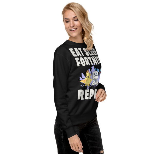 Endgame Essential Unisex Sweatshirt: Fortnite Cycle - Image 9