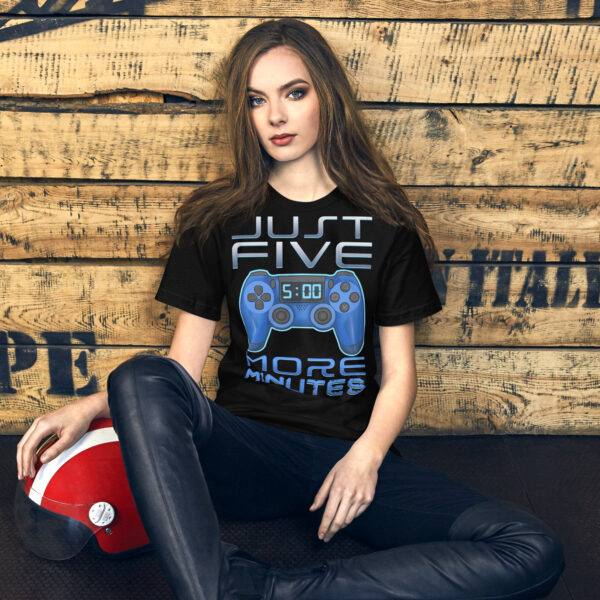 Game On with Comfort: 'Just Five More Minutes' Gamer T-Shirt - Image 13